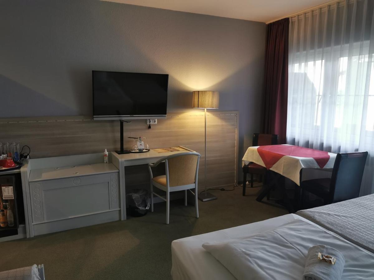 Hotel Brunnenhof Wilgartswiesen Exterior photo